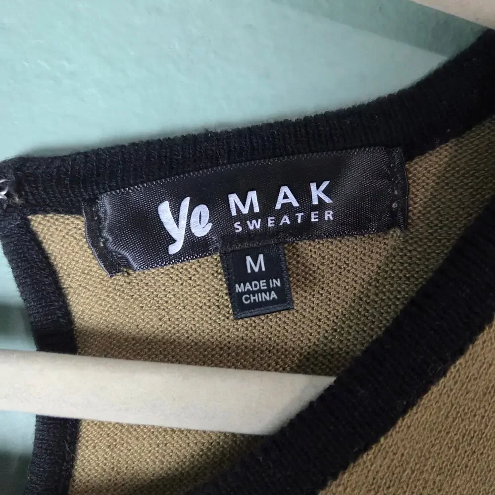 Yemak Womens Medium Short Sleeve Crewneck Cat Print Casual Sweater Retro Pinup